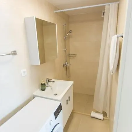 Appartement Deluxe Ana Plat *