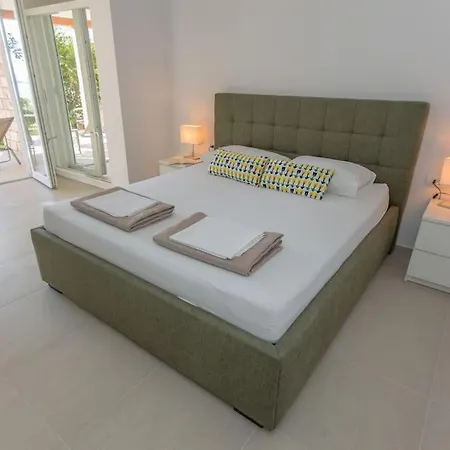Apartment Deluxe Ana Plat Mlini