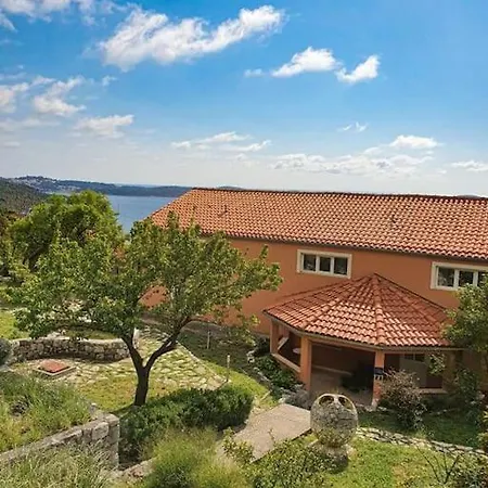 Appartement Deluxe Ana Plat *