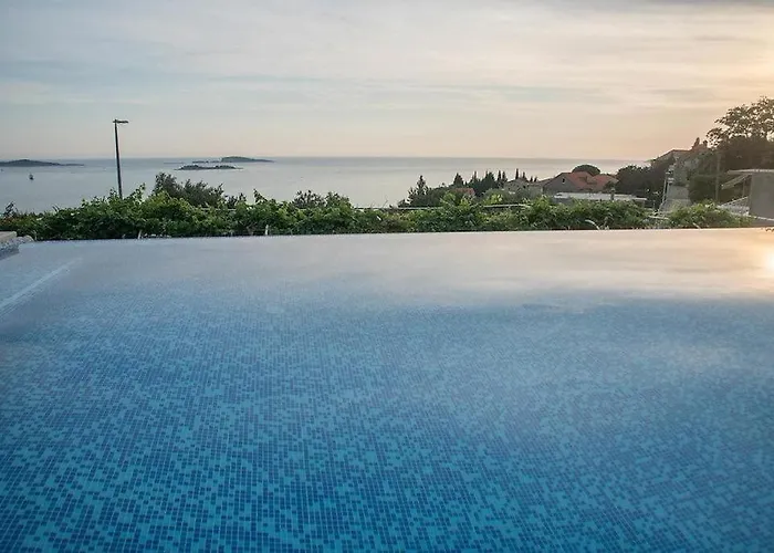 Deluxe Ana Plat Mlini