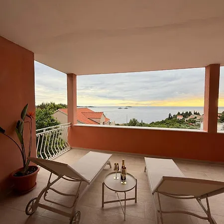 Appartement Deluxe Ana Plat *